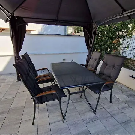 In - Istrien 44238 Apartamento