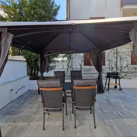 In - Istrien 44238 Porec